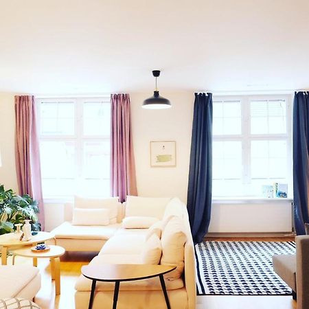 In Swiss Home - Marktplatz Spalenberg Loft Basilea Exterior foto